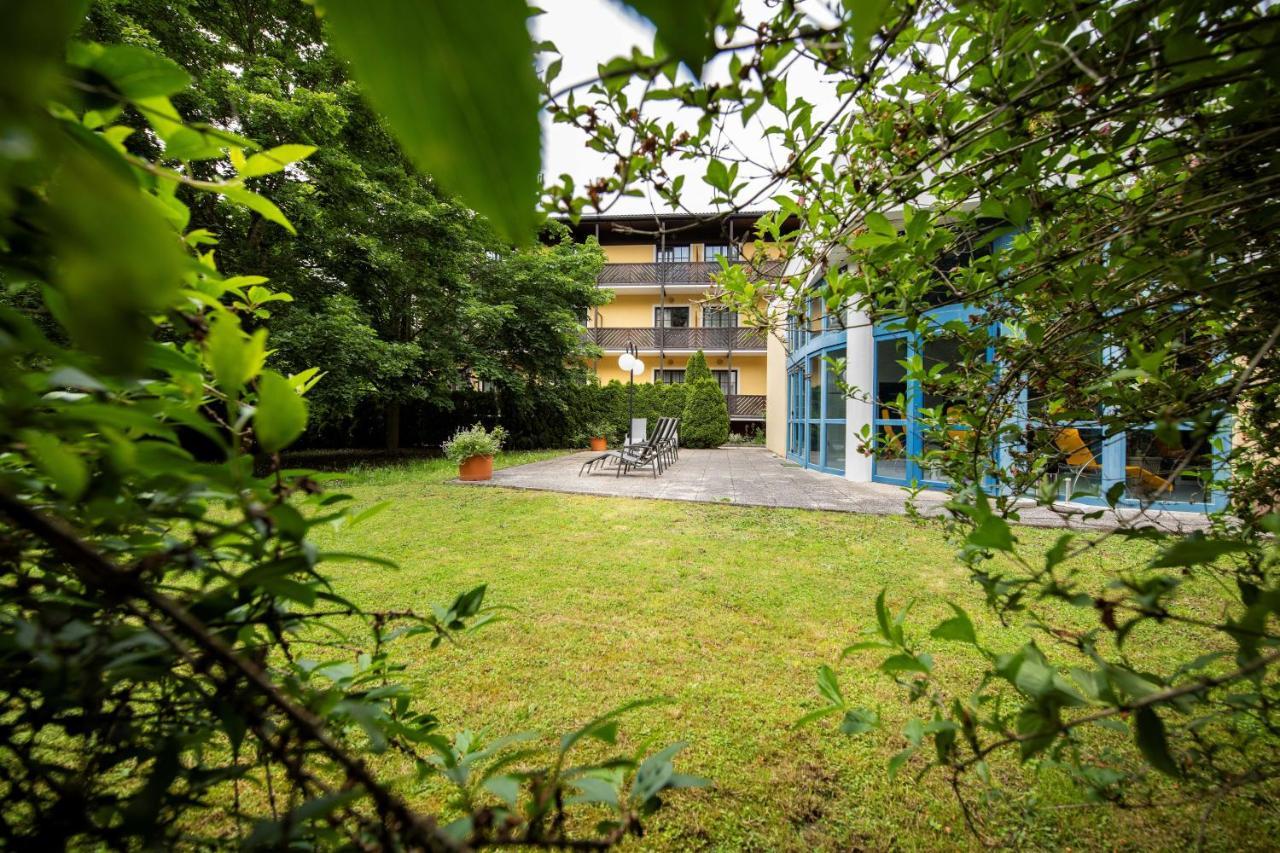 Parkhotel Bad Hall Exteriér fotografie